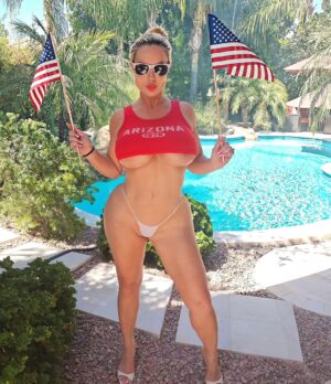Coco Austin Instagram - Happy '4th Of July' !! ❤️ I'm celebrating in AZ.. Yes, it gets HOT outside 🔥
