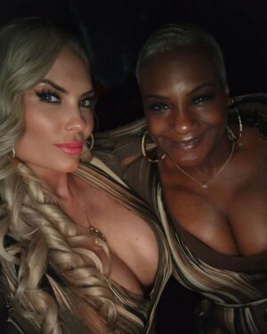 Coco Austin Instagram - Hello 45!!!! 
Had a really great time with close friends celebrating  my special day!! Thank you  all for the birthday wishes!! 🎂 
Thank you for @taodowntown for the great hospitality! You guys always rock
(And fyi my friend and i didn't plan on wearing the same dress.Great minds think alike lol)

#stpatricksday #happybirthday #45
