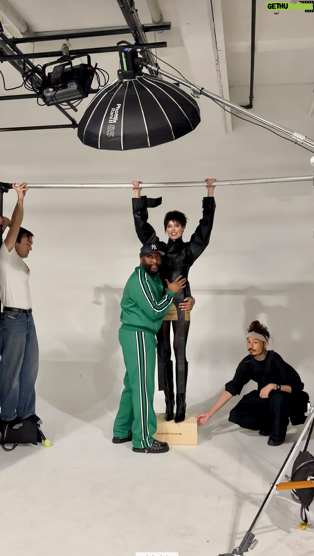 Coco Rocha - 13K Likes - When my chiropractor asks why my back is so messed up after every photo shoot!? ☠️
BTS on set for @schonmagazinechina winter issue with @altorrin and @petros_koy
Video: @eyesunnn
Hair: @um_takayuki
Producer: @maylinlegoff
Nails: @clawedbylacreme
MUA: @kevincheahmakeup
Styling Assistant: @sionanstyle
Studio: @greenwoodstudiosnyc
Agency: @thelionsmgmt @nomadmgmt
Production Designer: @cyberhabibi_nyc
Photo Assistants: @thericardolara @beka.maglakelidze