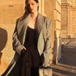 Coco Rocha Instagram - Golden hour in Paris at the #Vogue100 celebrates @tabithasimmonsstylist x @malonesouliers soirée, styled in @viviennewestwood by @ilya.vanzato ☀️ @voguemagazine Hôtel Crillon