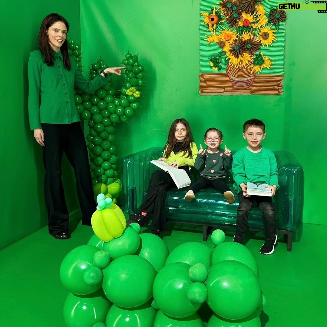 Coco Rocha Instagram - NYC area parents, the new @balloon_museum is a must see! ๐Ioni, Iver & Iley approved ๐ #balloonmuseum Balloon Museum