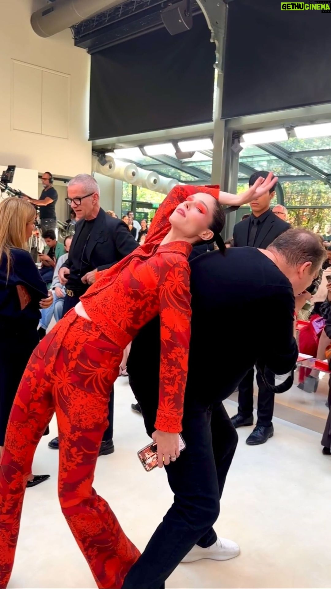 Coco Rocha - 38.9K Likes - When told to pose, I’m obligated to ¯\_(ツ)_/¯
