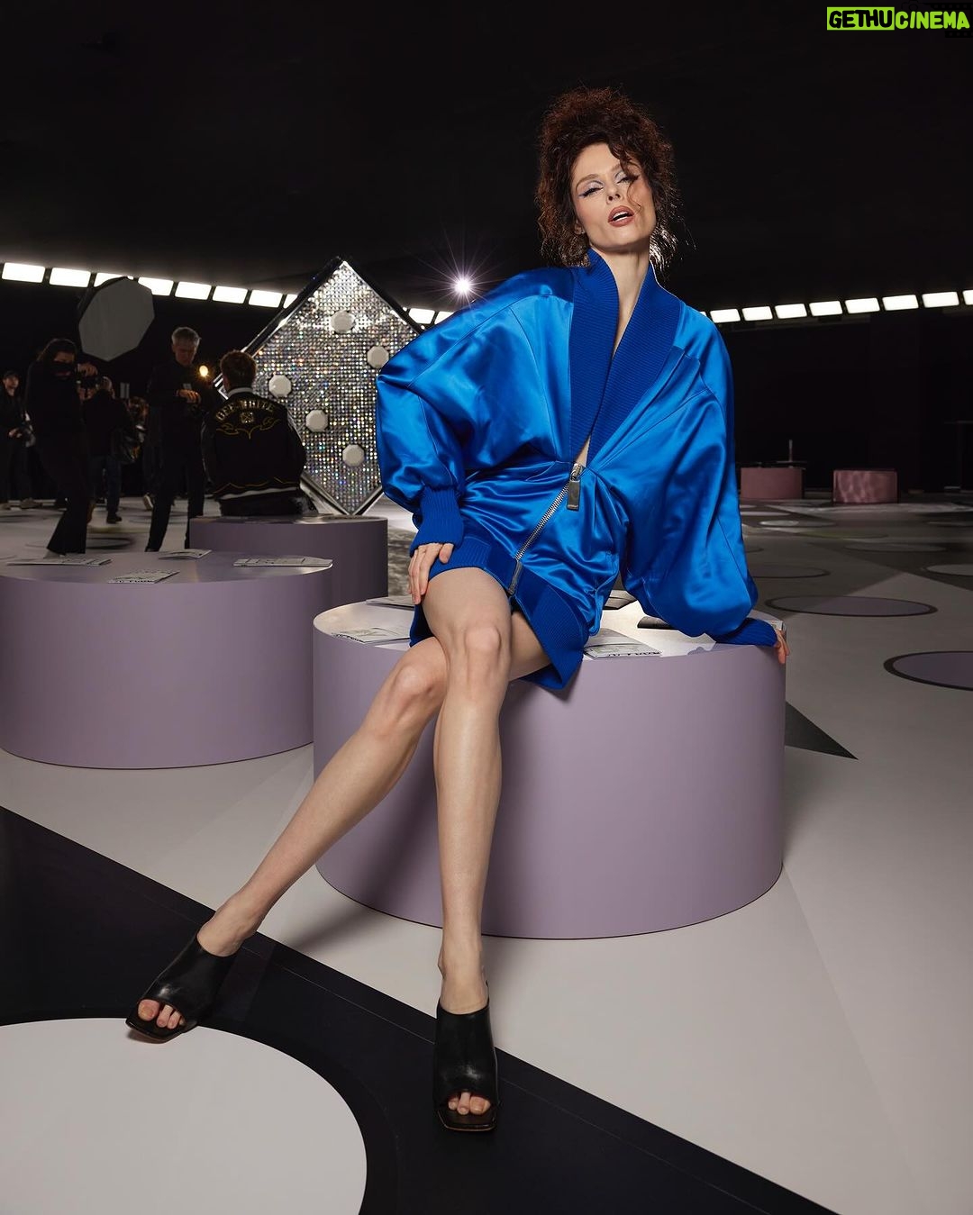 Coco Rocha Instagram - The people asked for lewks, so we gave them lewks 💙 @off____white 💙 @ilya.vanzato @samira_pikpo @carolynrosecina @jeaniestehrphoto @edouardsiney @girlmgmt Carousel du Louvre, Paris