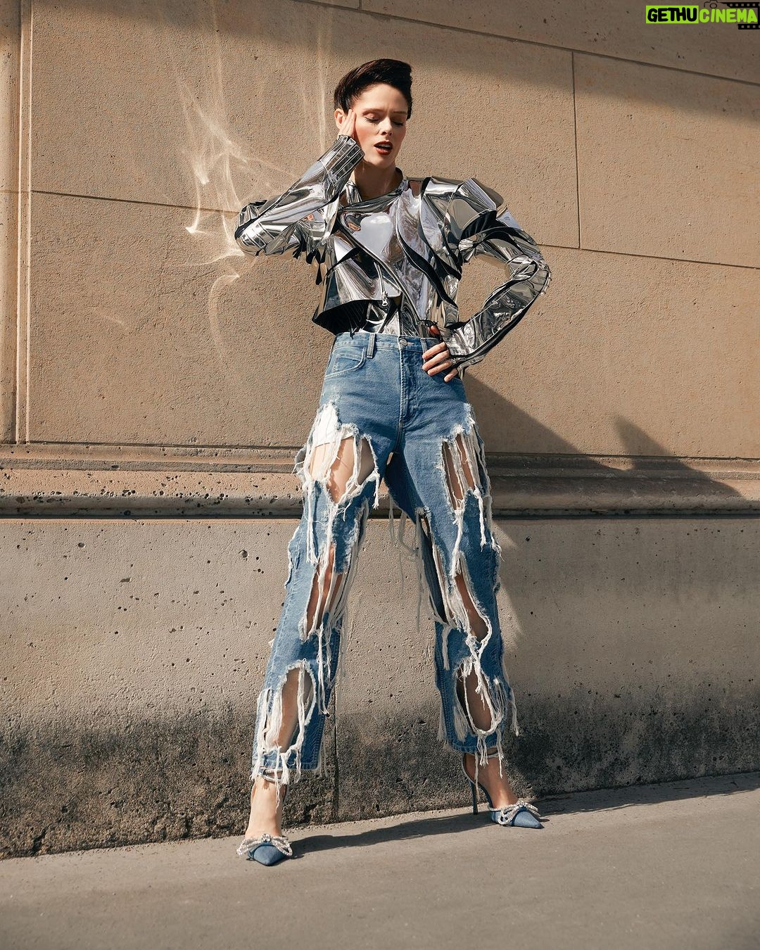 Coco Rocha Instagram - Ready for my first Knight in Paris! ⚔️ the final week of fashion month is upon us! Styled by @altorrin, glam by @carolynrosecina, photos by @jeaniestehrphoto! Place de la Concorde