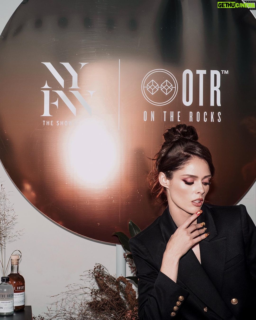 Coco Rocha Instagram - Stopped by the @OTRCocktails Lounge at #NYFW and got a manicure with @SojinNails. The designs are inspired by the creativity of OTR’s cocktails, the official cocktails of @NYFW! #ad21+ Spring Studios