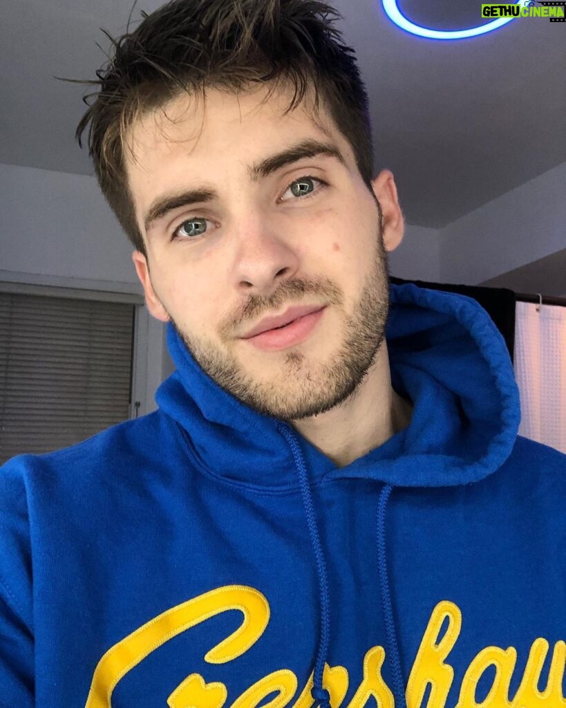 Cody Christian Instagram - love u guys. hope everyone is doing okay. drop a 💙