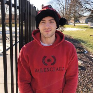 Cody Christian Instagram - Merry Christmas to YOU and all your loved ones 🥶🎄❤️