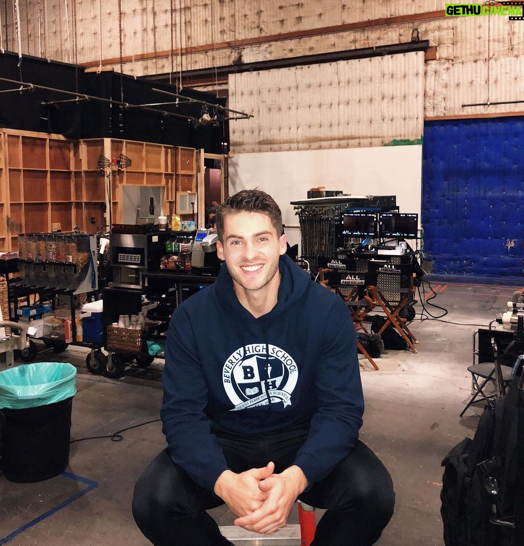 Cody Christian Instagram - First time I was ever on the Warner Bros. lot I was 14 years old.. to be 24, filming a second season of an incredible show, and calling this place my “office”, I know younger me would be proud as hell. 🤘🤙 Warner Bros. Entertainment