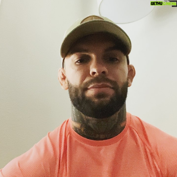Cody Garbrandt Instagram - UFC 276 !!! @realmybookie promo code Nolove !! Lock in Holloway and Canninoer! ππΌππΌ π°