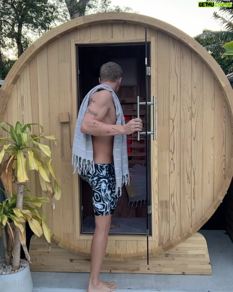 Cody Simpson Instagram - Just elevated my recovery game with @found__space. The infrared barrel sauna is the most elite addition to my backyard haven. Post-swim sauna sessions are go.