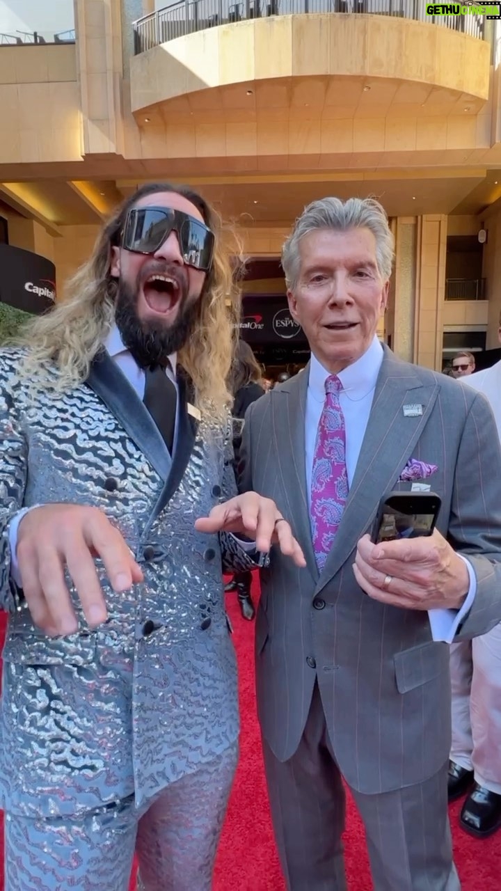 Colby Lopez Instagram - @wwerollins even got @realmichaelbuffer singing his entrance theme 🎶 #ESPYS