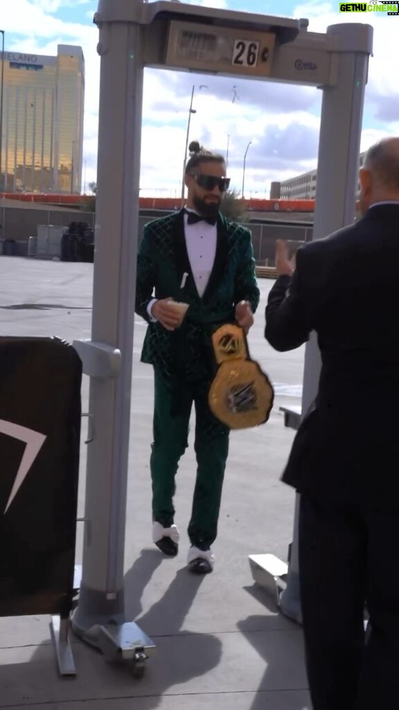 Colby Lopez Instagram - @wwerollins is dressed to impress and ready for tonight’s FREE open-to-the-public #WrestleMania XL Kickoff! Start time is 4pm PT!