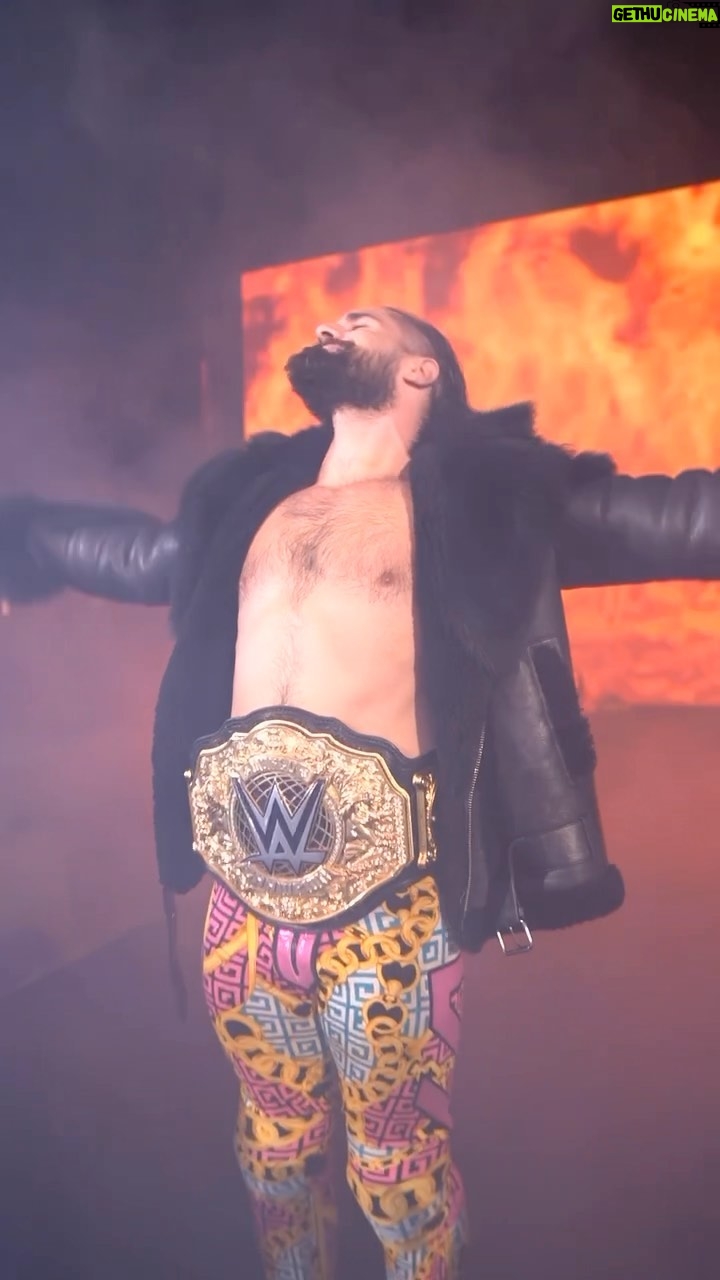 Colby Lopez Instagram - World Heavyweight Champion @wwerollins rolls through #WWERoanoke!