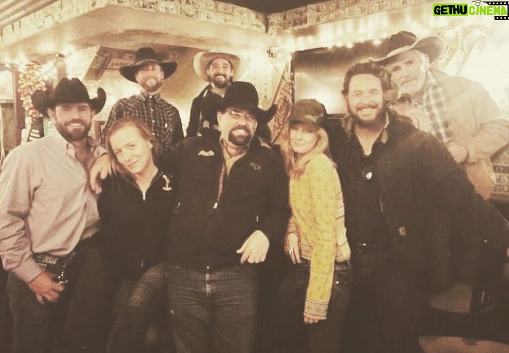 Cole Hauser Instagram - Found this pic of a bunch of us from S1 in #montana @yellowstone has come along way. Thanks to all you loyal fans that have been apart of it from the beginning! S5 is coming