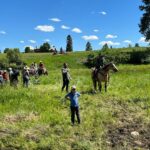 Cole Hauser Instagram - Steely Rose and I on set last week of S5 @yellowstone solo with the love of my life #fatherdaughtertime you are the future my beautiful