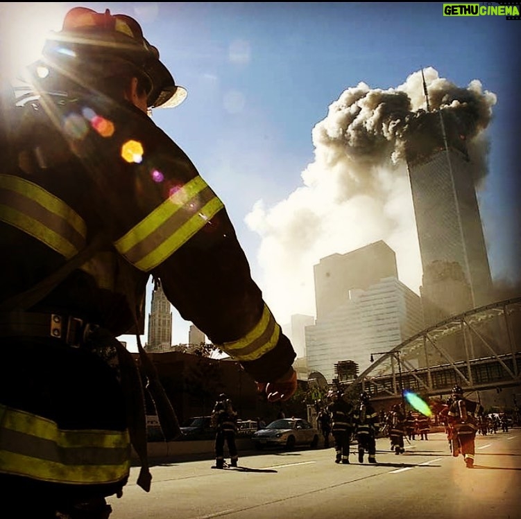 Cole Hauser Instagram - Thank you to all the brave men and women who put there lives on the line and lost there lives 19 years ago. @nypd @nyfd9_11 You will never be forgotten. #americastrong🇺🇸
