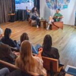 Cole Walliser Instagram - Packed house speaking for New Trends Society at Neuehouse this week. I truly love sharing my thoughts and experiences in long form conversations. Hopefully we can push some clips out from the podcast here too! Can’t wait to do some more of this. Venice Beach, California