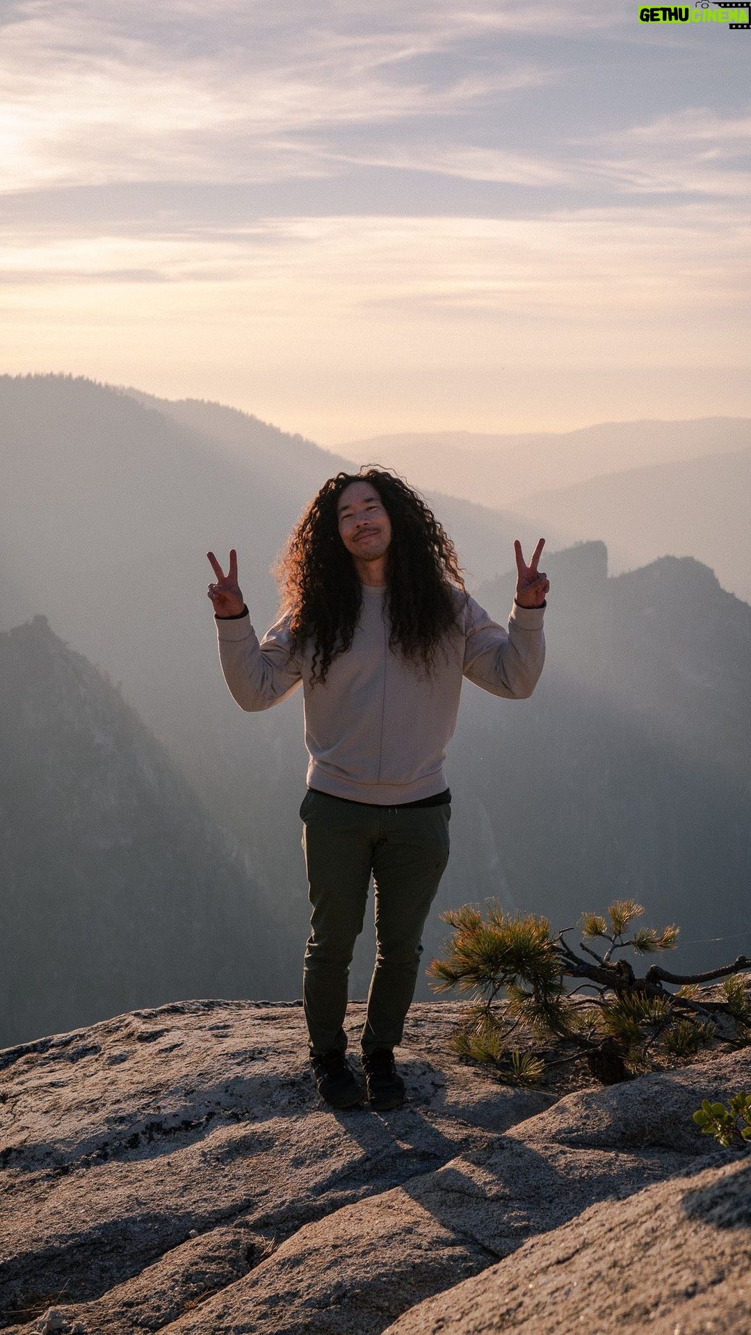 Cole Walliser Instagram - What an epic adventure!! I spent the day roaming around Yosemite with a bunch of talented, kind, and inspiring creators. Core memories for life. Friends for life. Thank you to @instagram & @threads for hosting us this truly was a special trip. π₯ππΌπ₯° #campthreads