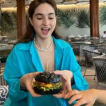Coleen Garcia-Crawford Instagram - Family food trip at @aquaboracay 🥰 Aqua Boracay