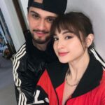 Coleen Garcia-Crawford Instagram - Someone kept getting distracted by the flash, so we have one group photo. Wala nang take two. 🤪 Manila, Philippines