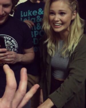 Collins Key Instagram - Magic with @olivia_holt