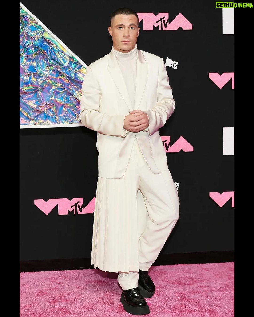 Colton Haynes Instagram - @vmas 🤍 @dior @soniayoungstyle @gettyimages . Always a lovely time with my @mtv fam 🥹🤍