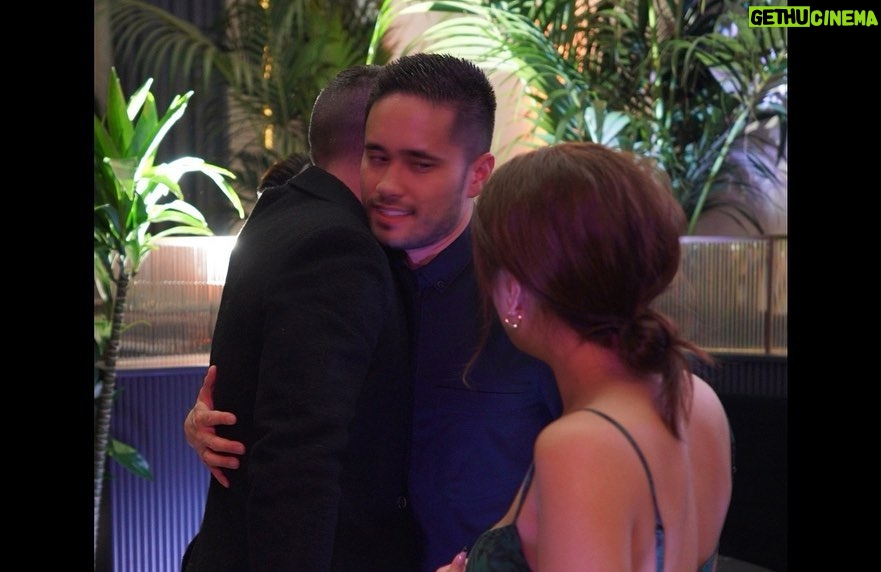 Colton Haynes Instagram - Finally reunited with my besties @allymaki @travisatreo to celebrate Trav’s new company @fandedinc 🤗 They’re clearly fighting over me in these pics fyi. Duh. Special photobomb appearance from @thebrianjoo 👏🏼 IM SO SO SO SO SO PROUD OF U TRAV!!!
