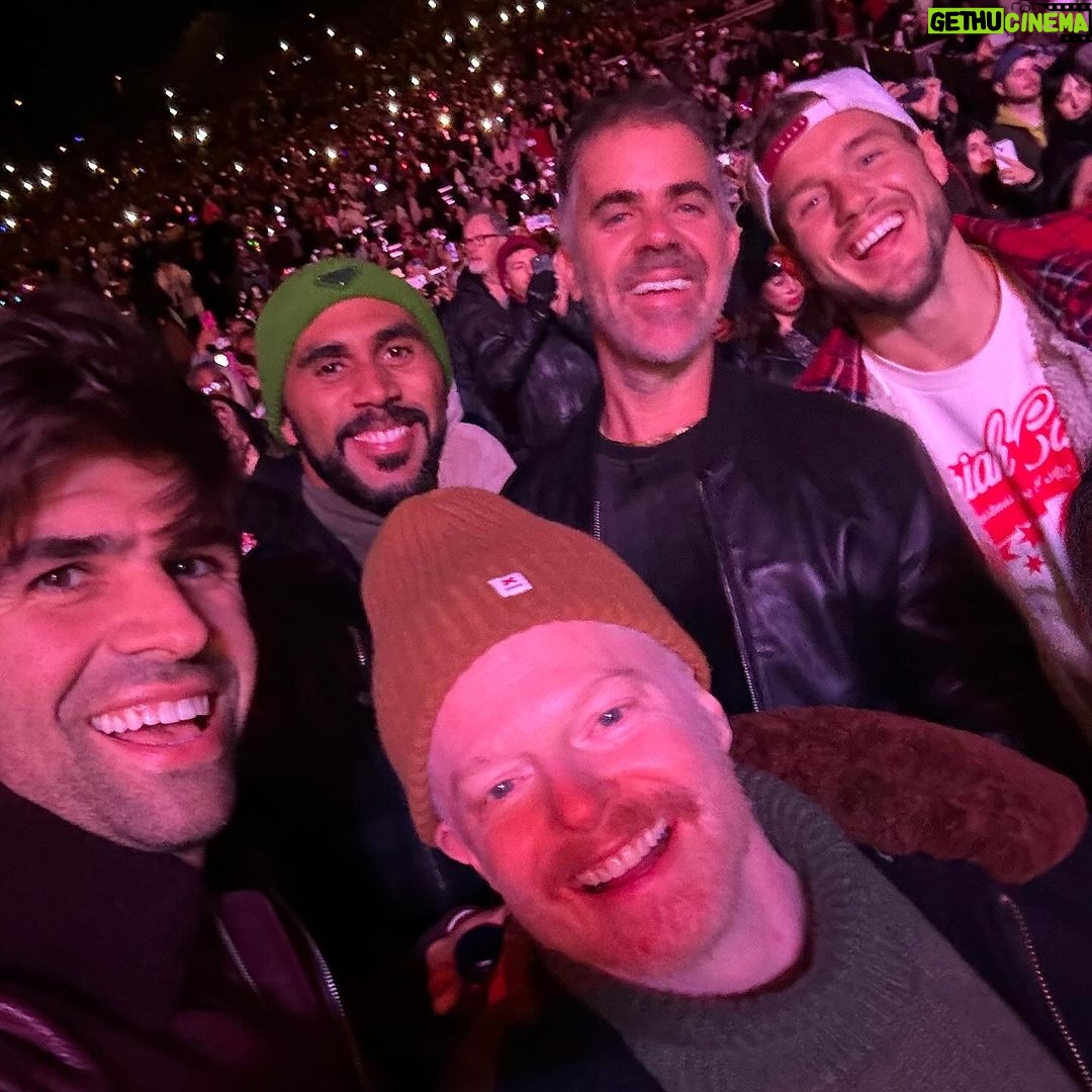 Colton Underwood Instagram - some recent moments in zero order. 💛🤙🏼