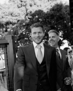 Colton Underwood Instagram - the black & white ones feel different 🤍🖤