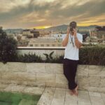 Colton Underwood Instagram – summer overseas 🌊🤍
