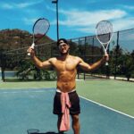Colton Underwood Instagram - a honeymoon drop 🎞️🤍