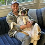 Colton Underwood Instagram – happy sunday 🫵🏼🪨