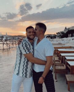 Colton Underwood Instagram - 🎞♥️🇫🇷