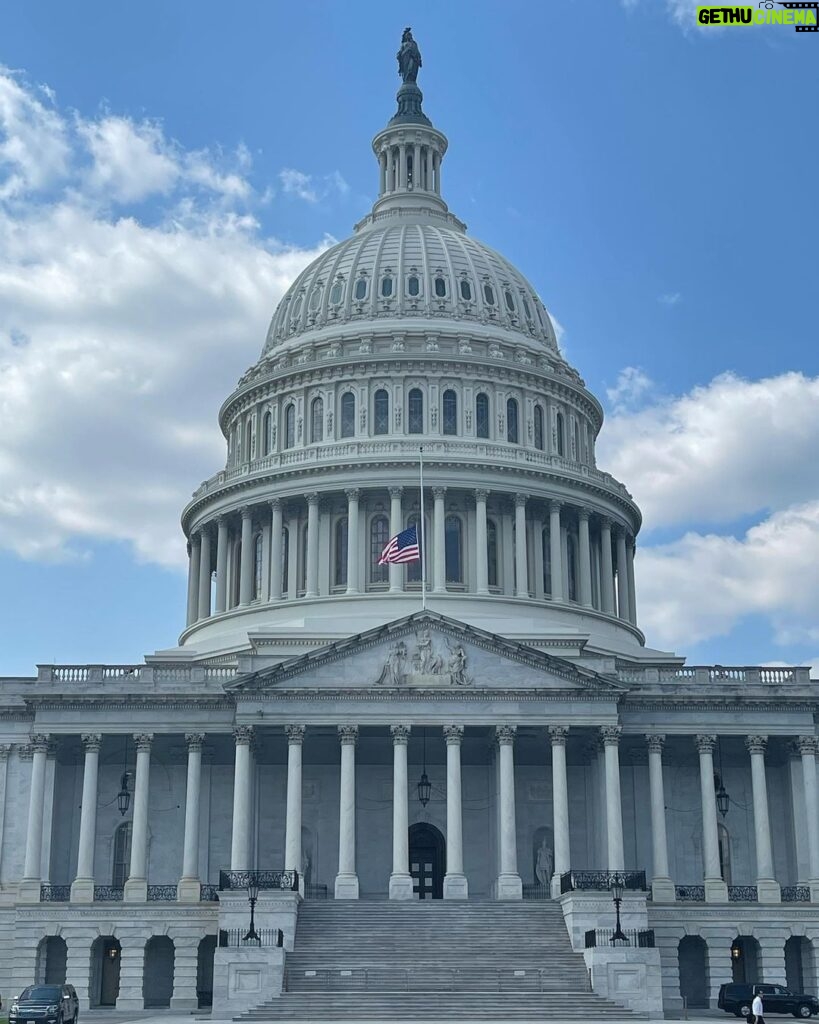 Colton Underwood Instagram - I came to Washington D.C. yesterday to meet with Members of Congress and their staff to discuss the mental health care crisis in our country. At a time when it can seem like we are divided on everything, this is an issue that unites. Everyone has a story of a loved one struggling with their mental health, and we have made great strides in talking about it more openly. I met with Members of the House and Senate on both sides of the aisle, and each of them had personal stories that made them want to make progress here. Specifically, I asked them to support legislation that would increase resources for student athletes who face enormous pressure on and off the court (field/rink/etc.). :) Thank you to each of these Members for taking the time to meet with me and to their dedicated staff who work hard to make our country better. I’ll be back soon because this is important, and it’s an issue we can reach across the aisle to address.