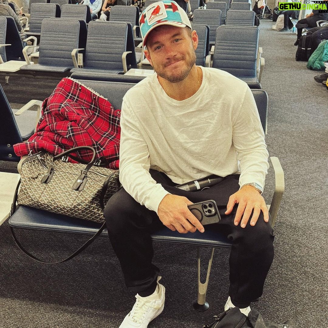 Colton Underwood Instagram - pics or it didn’t happen