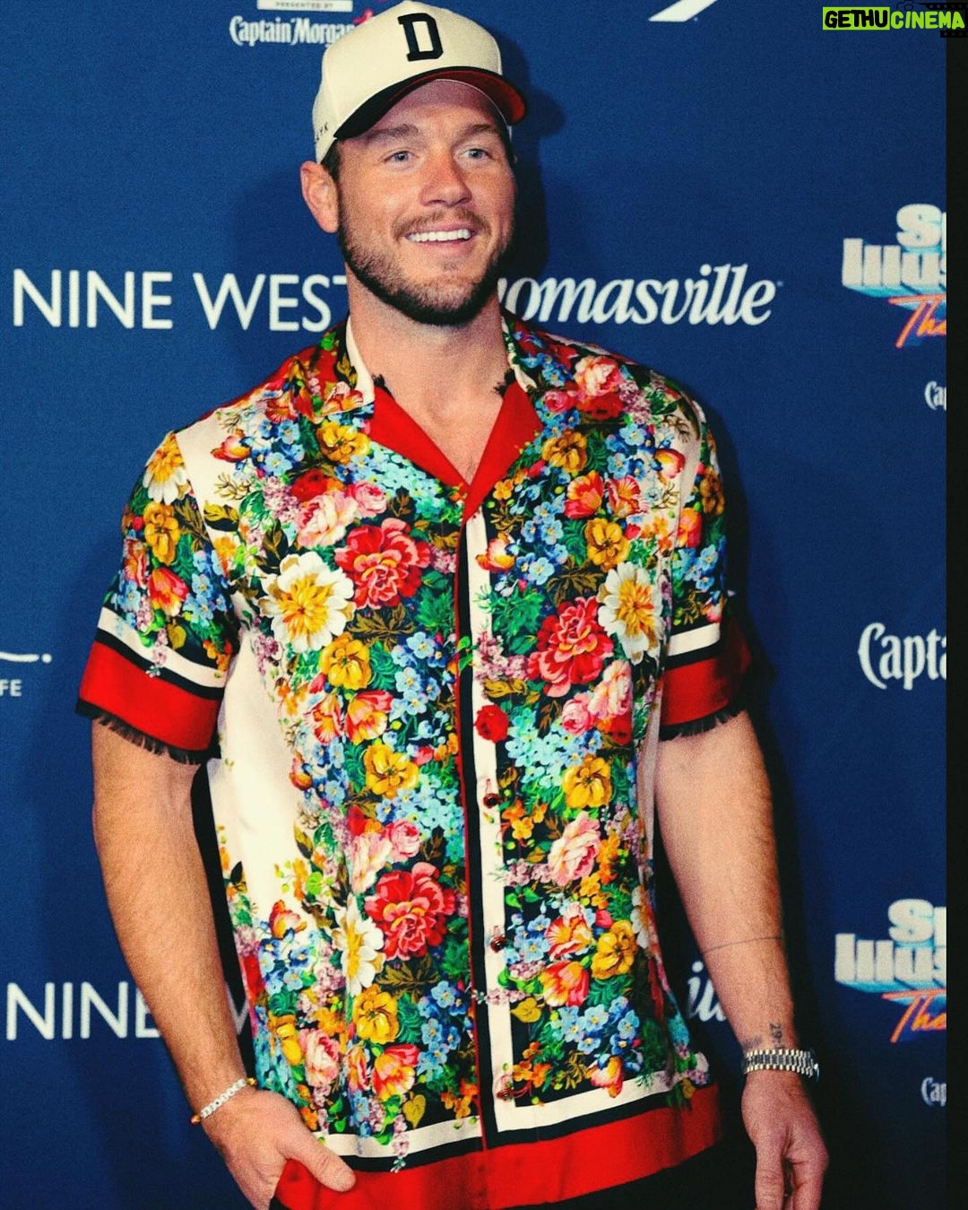 Colton Underwood Instagram - i have a 48 hour rule for Vegas & made the most of this weekend ♥️🤙🏼