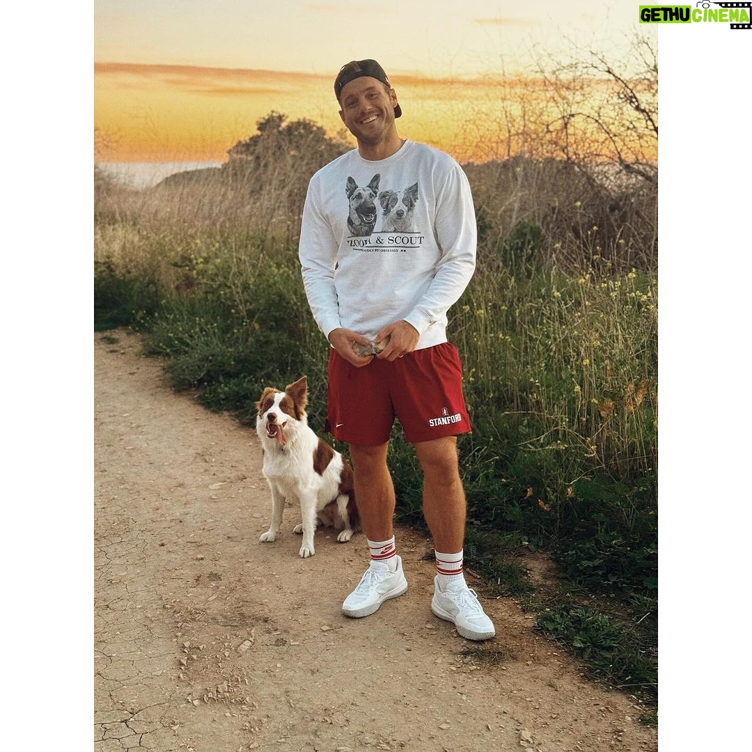 Colton Underwood Instagram - on my 32nd lap around the sun. what a special birthday ♥️