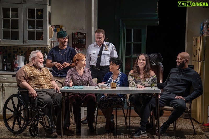 Common - 9.5K Likes - Opening night was special. One of the most beautiful times getting to celebrate Between Riverside and Crazy and all who are a part of it. GOD is great.
📸 by @joanmarcus
@2stnyc #betweenriversideandcrazy