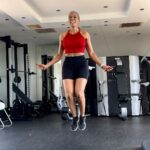 Connie Ferguson Instagram - Trying to double under to a beat is not easy okay?🙆🏽‍♀️ But demmit I’m getting somewhere!💃🏽💃🏽💃🏽 So chuffed with myself right now!😂🙌🏾❤️ Happy Sunday folks.😇❤️ #iconniecfit #spiritmindbodyhealth❤️