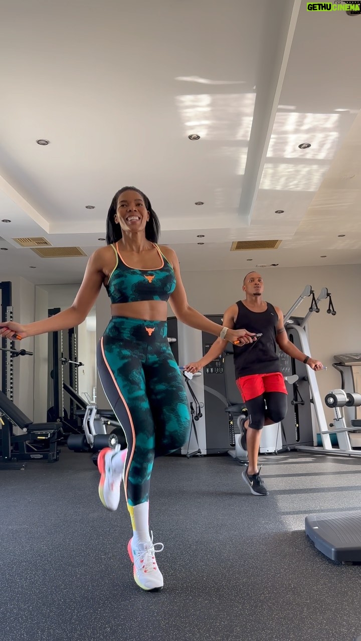 Connie Ferguson - 121.3K Likes - New choreo!💃🏽💃🏽💃🏽 We had fun with this one!😬❤️
Happy #skippingsaturday CHAMPS!😇💪🏾❤️
#iconniecfit
#fitisthenewcool
#strongisthenewsexy
#spiritmindbodyhealth❤️