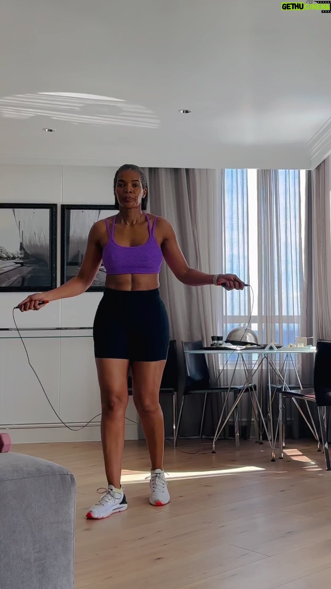 Connie Ferguson Instagram - Crip walking (SA pantsula vibes😬) into Thursday like…💃🏽💃🏽💃🏽😂 Connie Ferguson is the name I’m ahead of my game! STILL! I’m representing for the ladies all across the world! STILL💪🏾❤️ #iconniecfit #fitisthenewcool #strongisthenewsexy #mindbodyspirithealth❤️