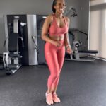 Connie Ferguson Instagram - Did you know that jumping rope can improve blood flow in the body? A lot of the time, blood flow imbalances can lead to mental health problems like stress and depression. Not only can jumping rope help make you feel better, but it also helps boost your memory and improve overall coordination. Have you started jumping yet? #iconniecfit #mindbodyspirithealth❤️