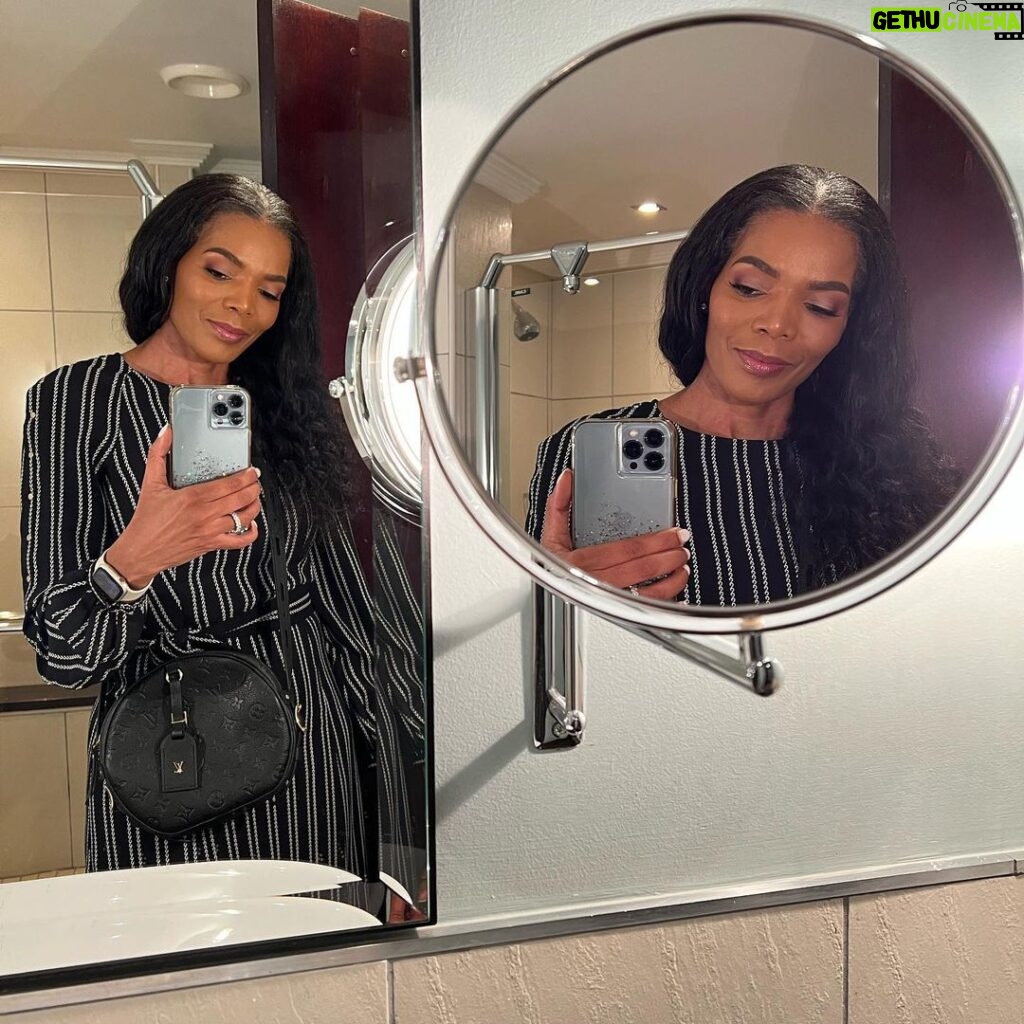 Connie Ferguson Instagram - Mirror mirror on the wall…