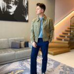 Conor Maynard Instagram – First stop in Dubai.. Arab Fashion Week. 

@arabfashionweek
@styledbydubai
@d3dubai
#mydsf