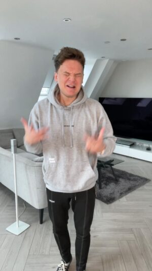 Conor Maynard Instagram - Pull me out the train wreck..