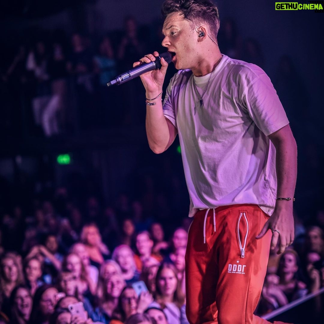 Conor Maynard Instagram - Shots from Melkweg Amsterdam. US tour starts in 2 days, sit tight Washington 🇺🇸