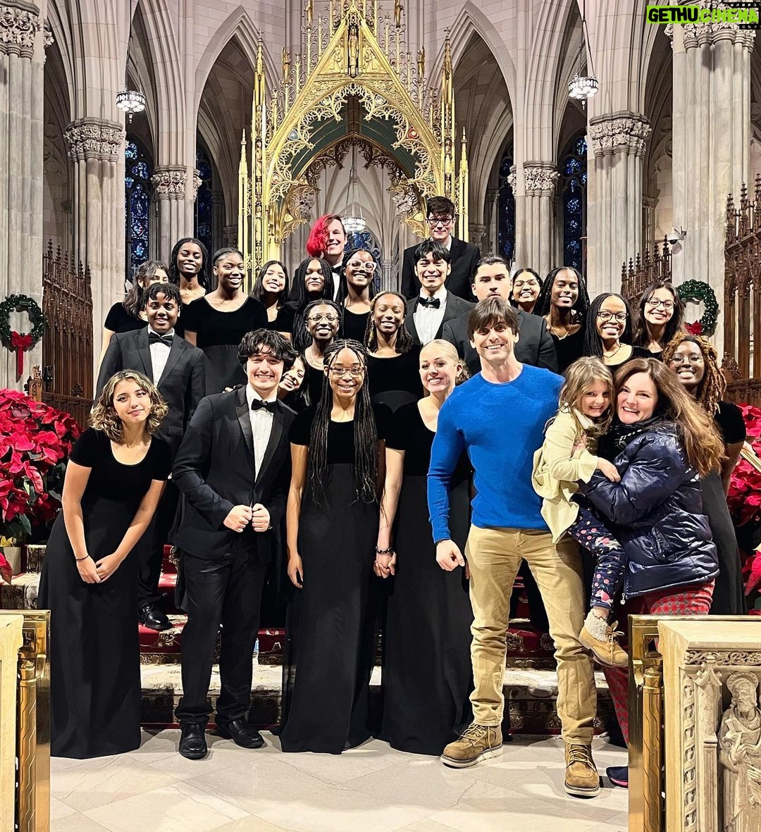 Cooper Barnes Instagram - Merry Christmas from me, Liz, Ripley, Wally, Weasel, Linda, Ken, Biscuit, Willow, Santa-Predator, and the entire Freeport High School orchestral choir.