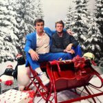 Cooper Barnes Instagram - Feliz Navidudes. 🛷