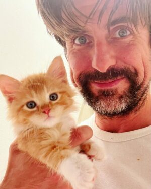 Cooper Barnes Instagram - Wally. 🐱 ❤️