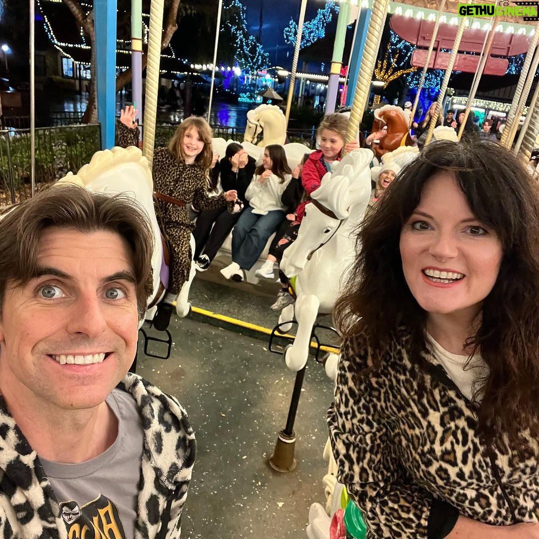 Cooper Barnes Instagram - Scenes from a Christmas week…